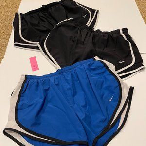 Nike Running Shorts (Bundle of 3) L in Black and Blue - GUC (107)